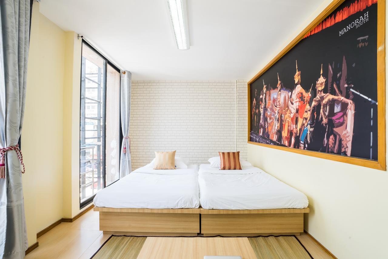 Hostel At Thonglor Бангкок Екстер'єр фото
